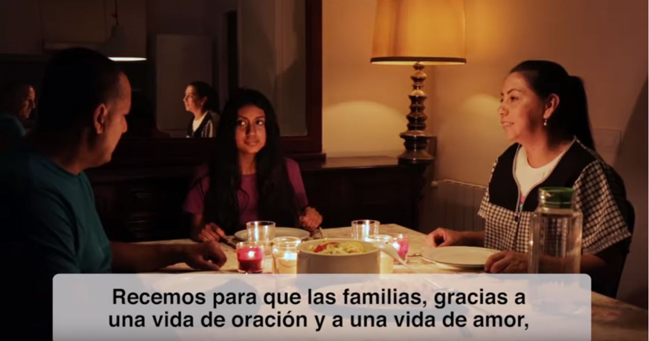 El Video del Papa 8 – Familias, laboratorio de humanización – Agosto 2019