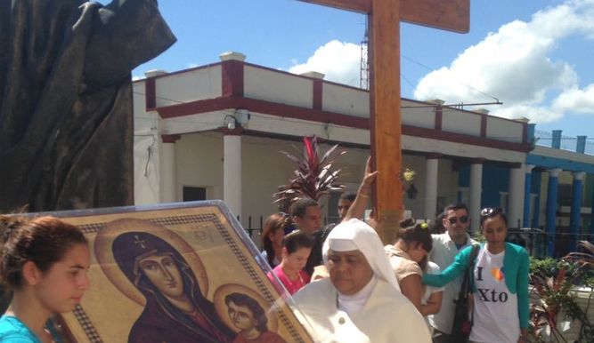 Los símbolos de la JMJ comienzan su peregrinaje en Cuba