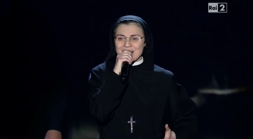 Suor Cristina – «Uno su mille» – The Voice Of Italy – 14/05/2014